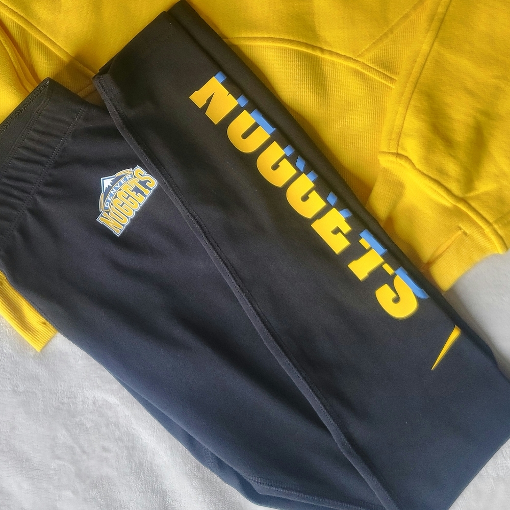 NIKE Denver Nuggets Graphic Leggings 💛💙